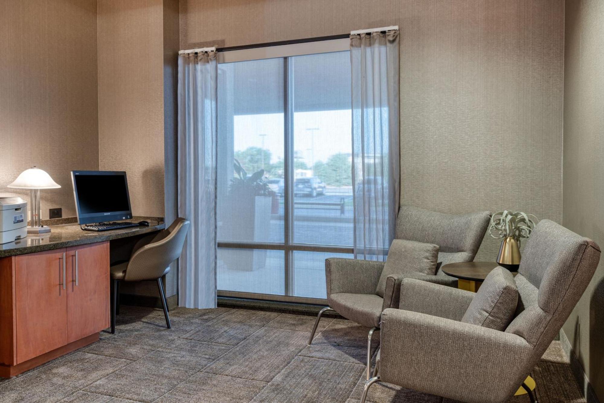 Springhill Suites Terre Haute Ngoại thất bức ảnh